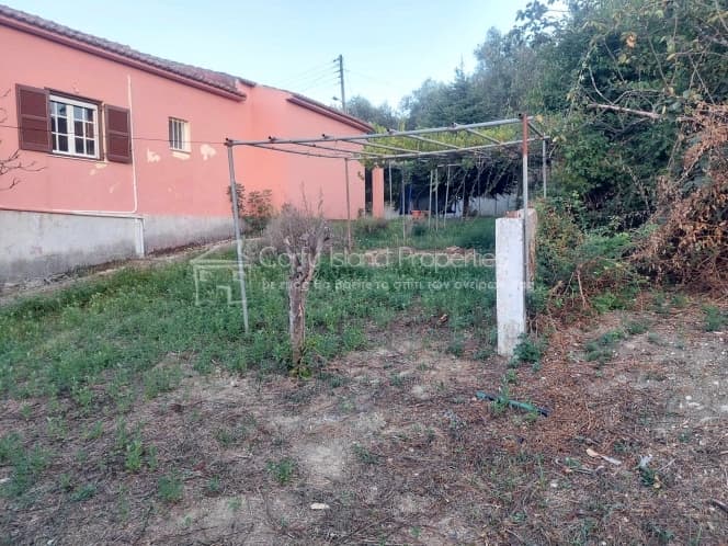 House in Αgios Georgios, Corfu — Photo 5 of 11