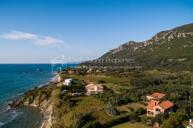 House in Melitieoi, Corfu — Photo 1 of 30