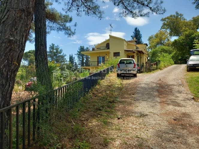 House in Faiakes, Corfu — Photo 2 of 30
