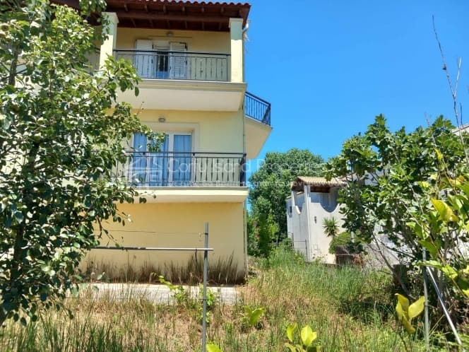 House in Achilleio, Corfu — Photo 3 of 30