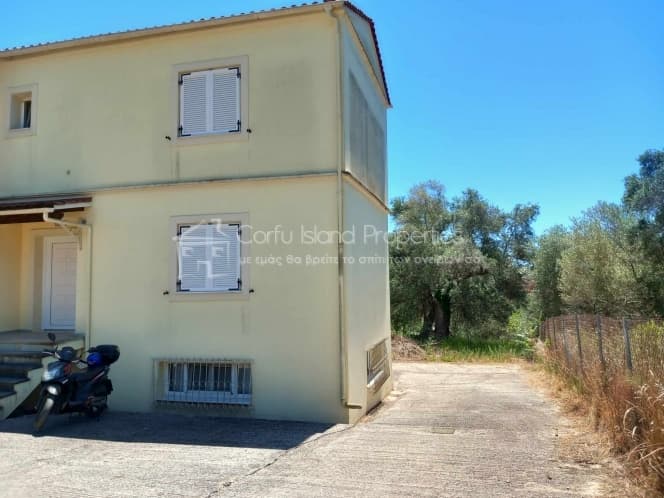 House in Achilleio, Corfu — Photo 2 of 30