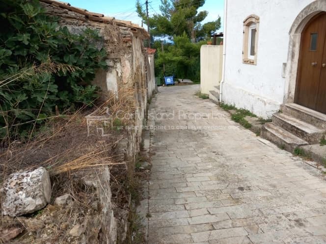 House in Αgios Georgios, Corfu — Photo 16 of 30