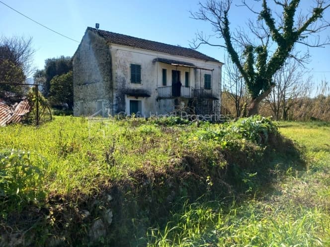 House in Αgios Georgios, Corfu — Photo 2 of 30