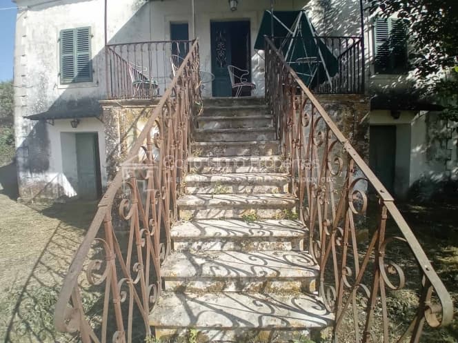 House in Αgios Georgios, Corfu — Photo 9 of 30