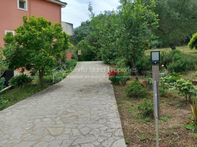 Μονοκατοικία στην Αχίλλειο, Κέρκυρα — Φωτογραφία 9 από 30