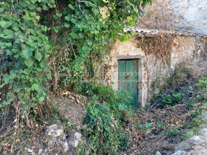 House in Faiakes, Corfu — Photo 1 of 2
