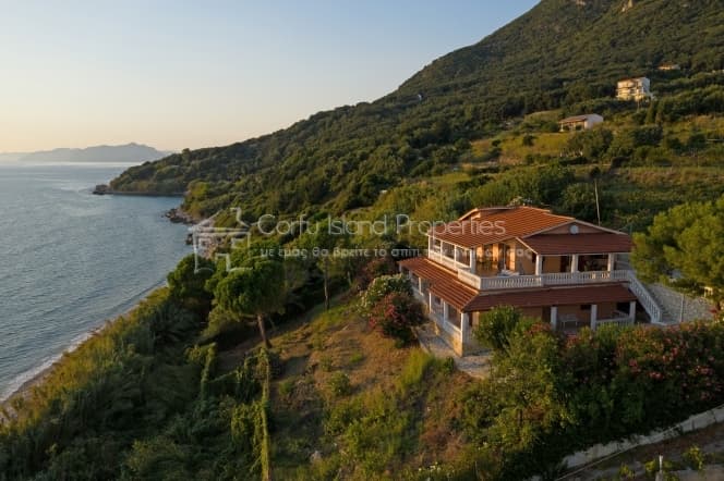 Μονοκατοικία στην Μελιτειέοι, Κέρκυρα — Φωτογραφία 27 από 30
