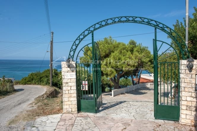 Μονοκατοικία στην Μελιτειέοι, Κέρκυρα — Φωτογραφία 2 από 30