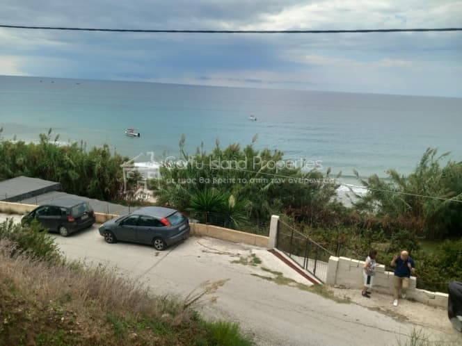Parcel in Melitieoi, Corfu — Photo 1 of 21