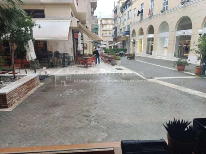 Κατάστημα στην Όθωνοι, Κέρκυρα — Φωτογραφία 2 από 2