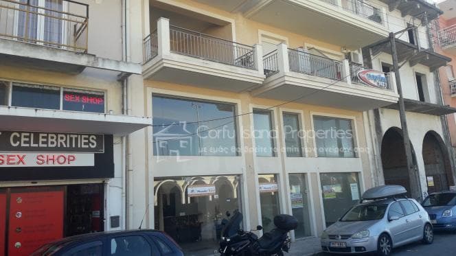 Κατάστημα στην Όθωνοι, Κέρκυρα — Φωτογραφία 2 από 12