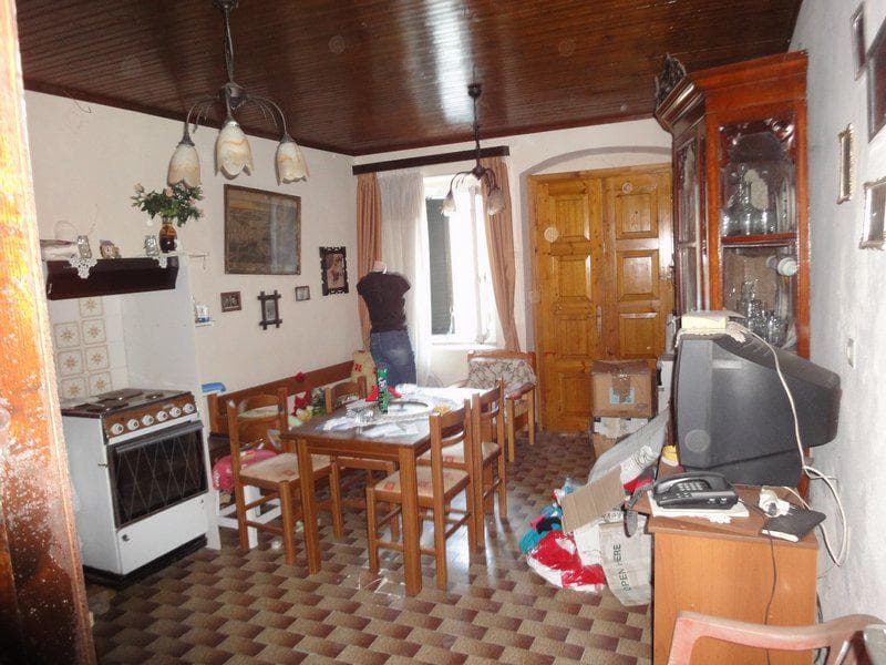 House in Achilleio, Corfu — Photo 4 of 17