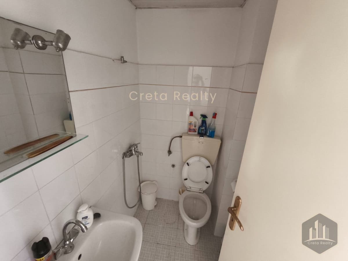 Office in Kainouria Porta, Heraclion Cretes — Photo 4 of 10