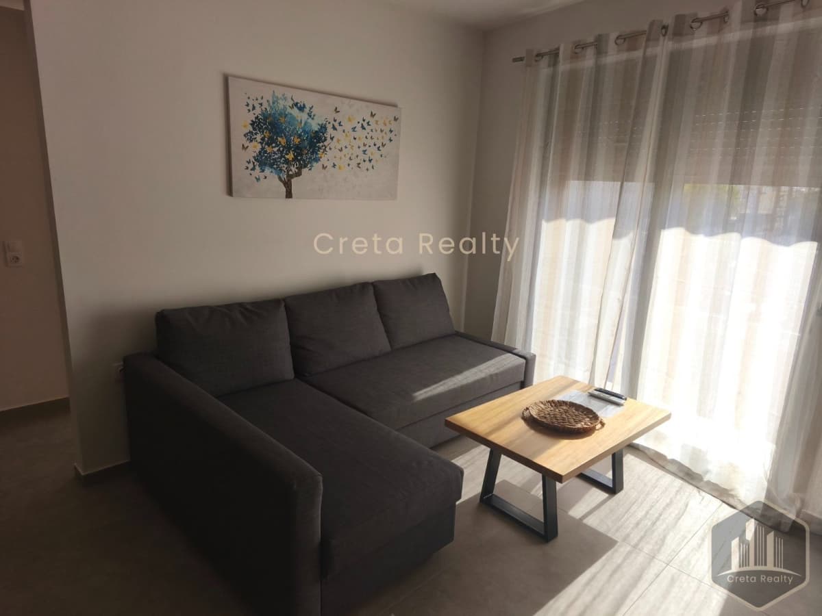 Apartment in Tria Peuka, Heraclion Cretes — Photo 2 of 17