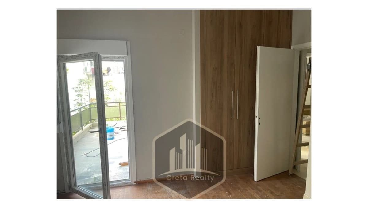 Apartment in Tria Peuka, Heraclion Cretes — Photo 5 of 10