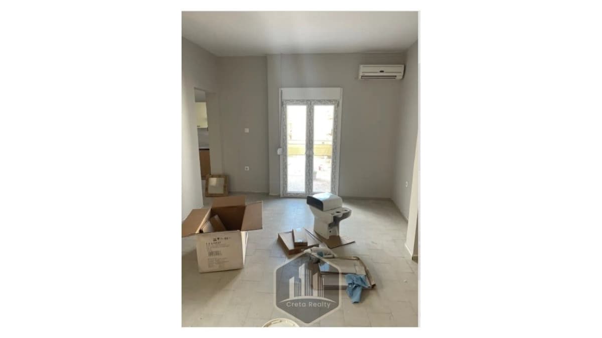 Apartment in Tria Peuka, Heraclion Cretes — Photo 2 of 8