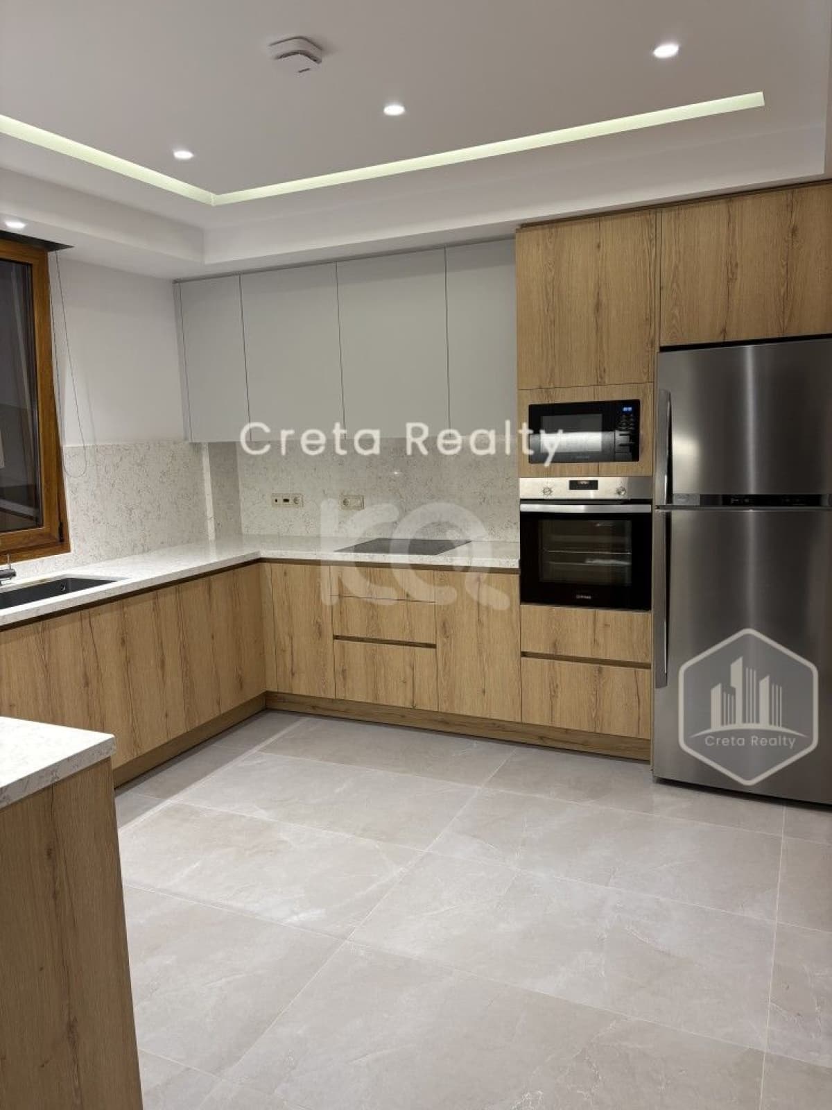 Apartment in Rodia, Gazi — Photo 1 of 8