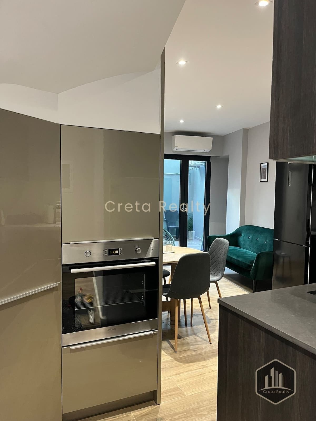 Apartment in Pateles, Heraclion Cretes — Photo 8 of 16