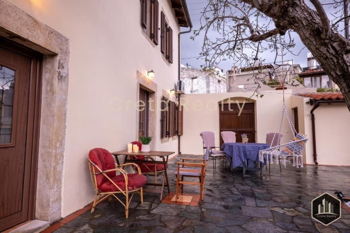 House in Epano Archanes, Archanes — Photo 10 of 18