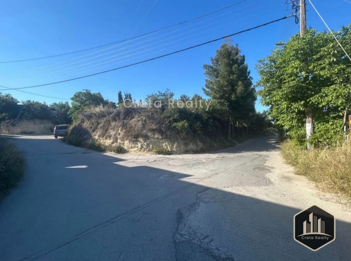 Building Plot in Sgourokefali, Episkopi — Photo 1 of 11