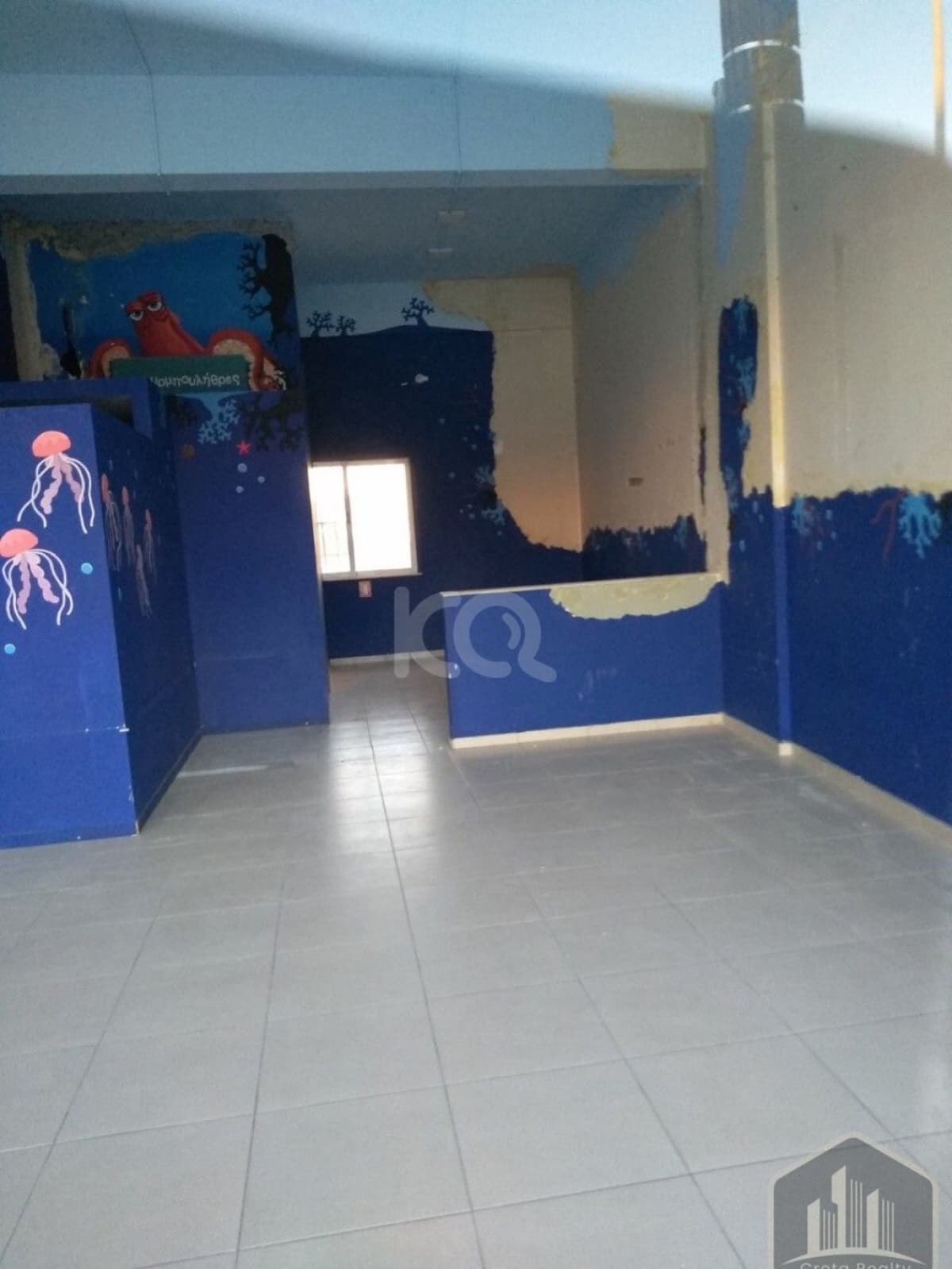 Retail Store in Mesabelies, Heraclion Cretes — Photo 2 of 3