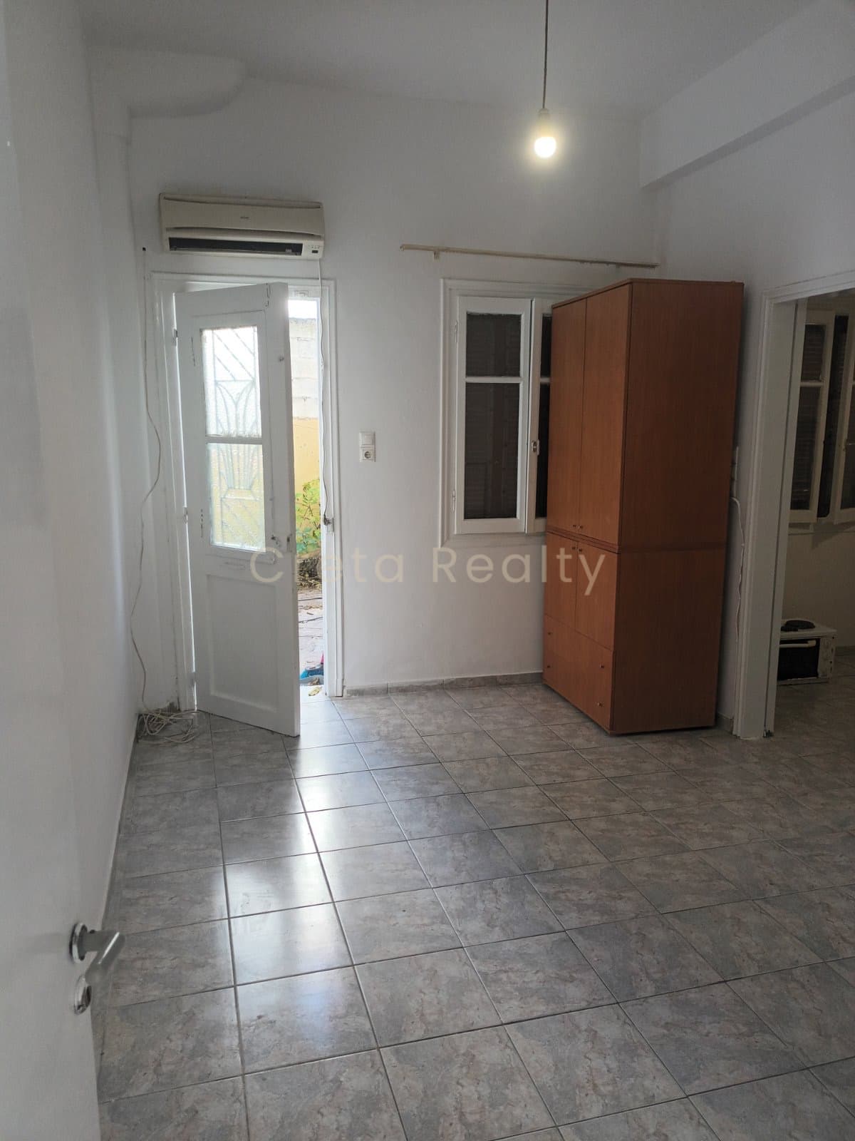 Apartment in Kaminia, Gorgolaini — Photo 4 of 5