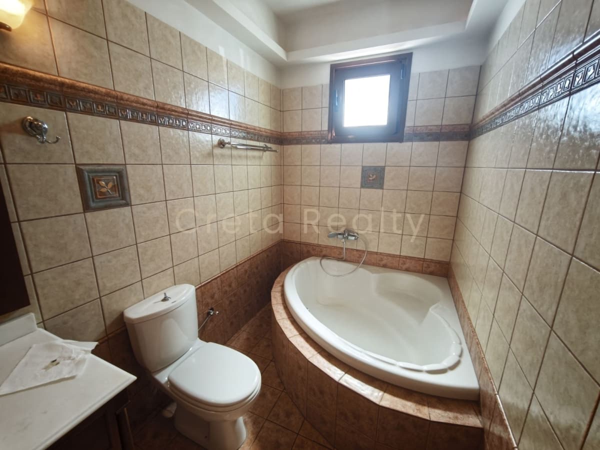 House in Atsalenio, Heraclion Cretes — Photo 19 of 30