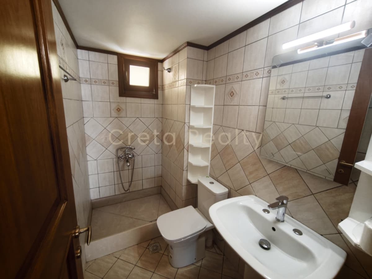 House in Atsalenio, Heraclion Cretes — Photo 24 of 30