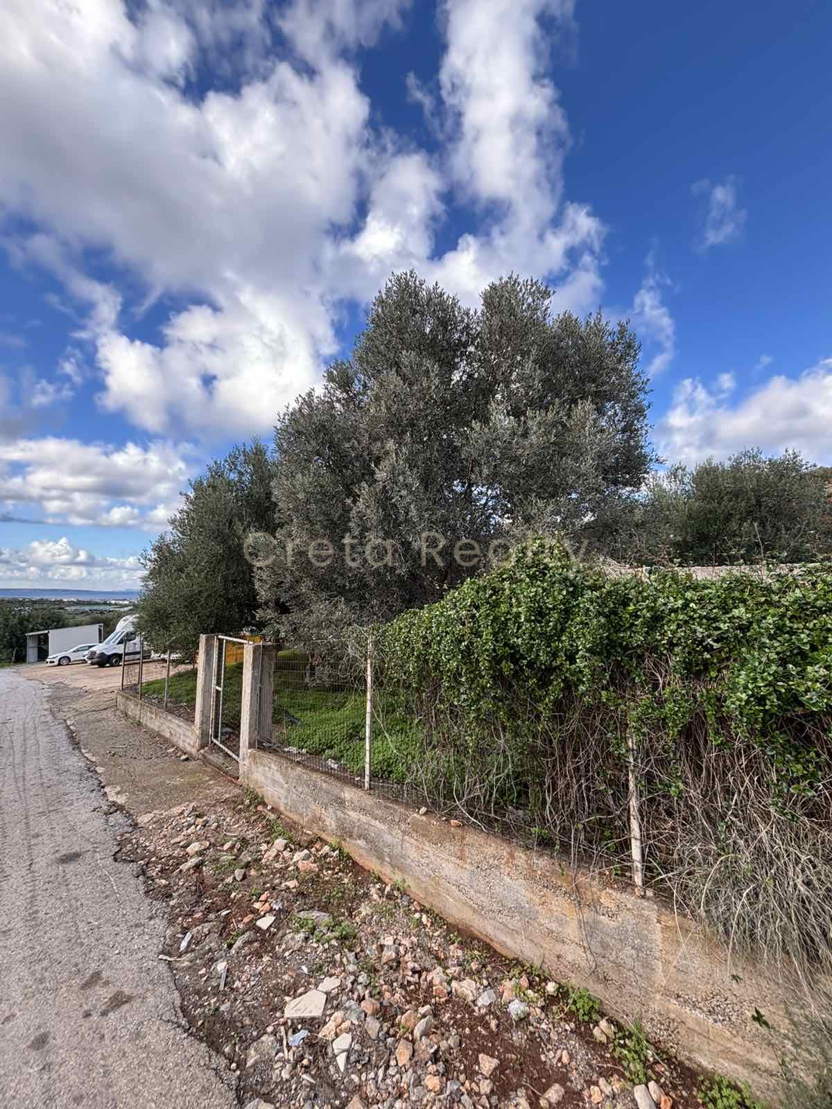 Building Plot in Center, Mallia — Photo 1 of 8