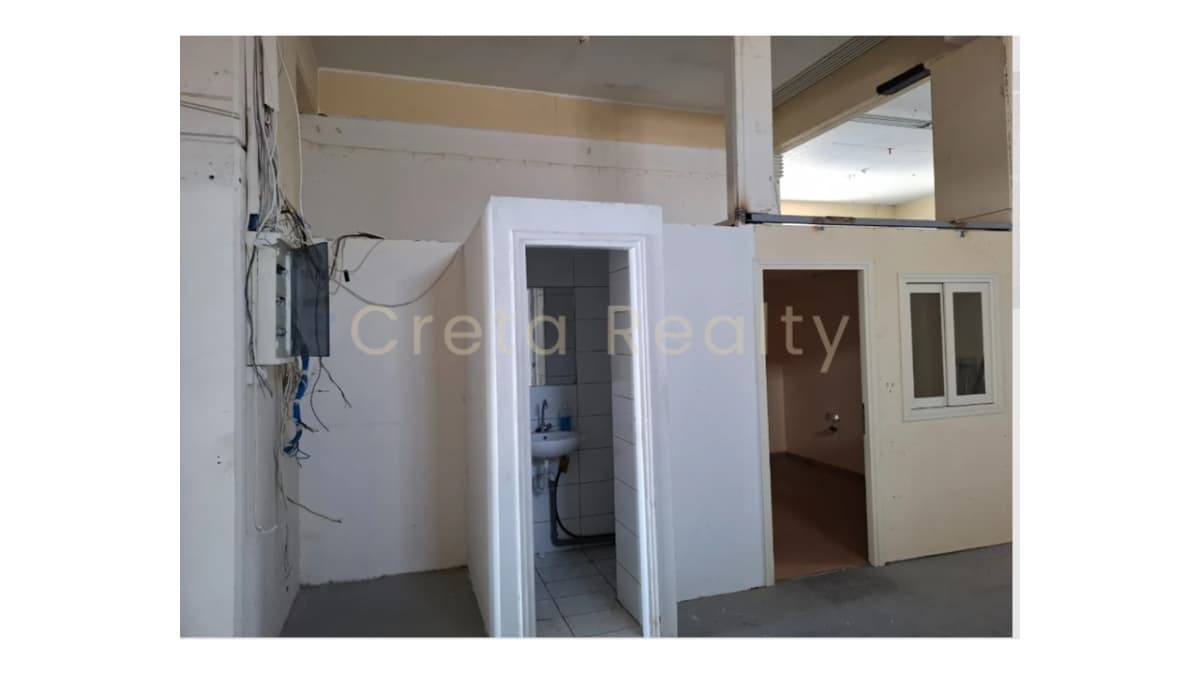 Κατάστημα στην Αγία Μαρίνα, Γοργολαϊνη — Φωτογραφία 5 από 7