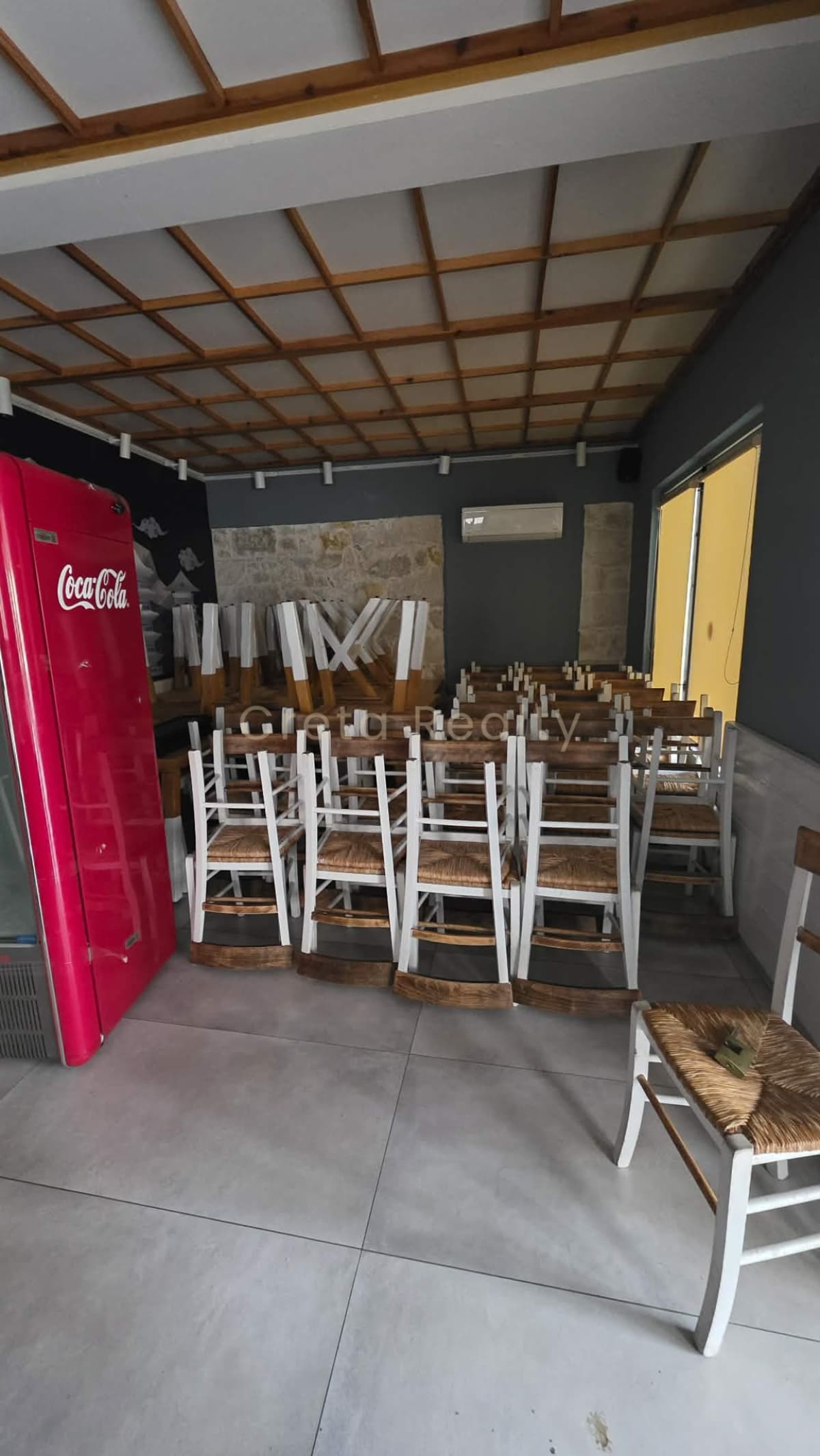 Event Hall in Poros, Heraclion Cretes — Photo 2 of 7