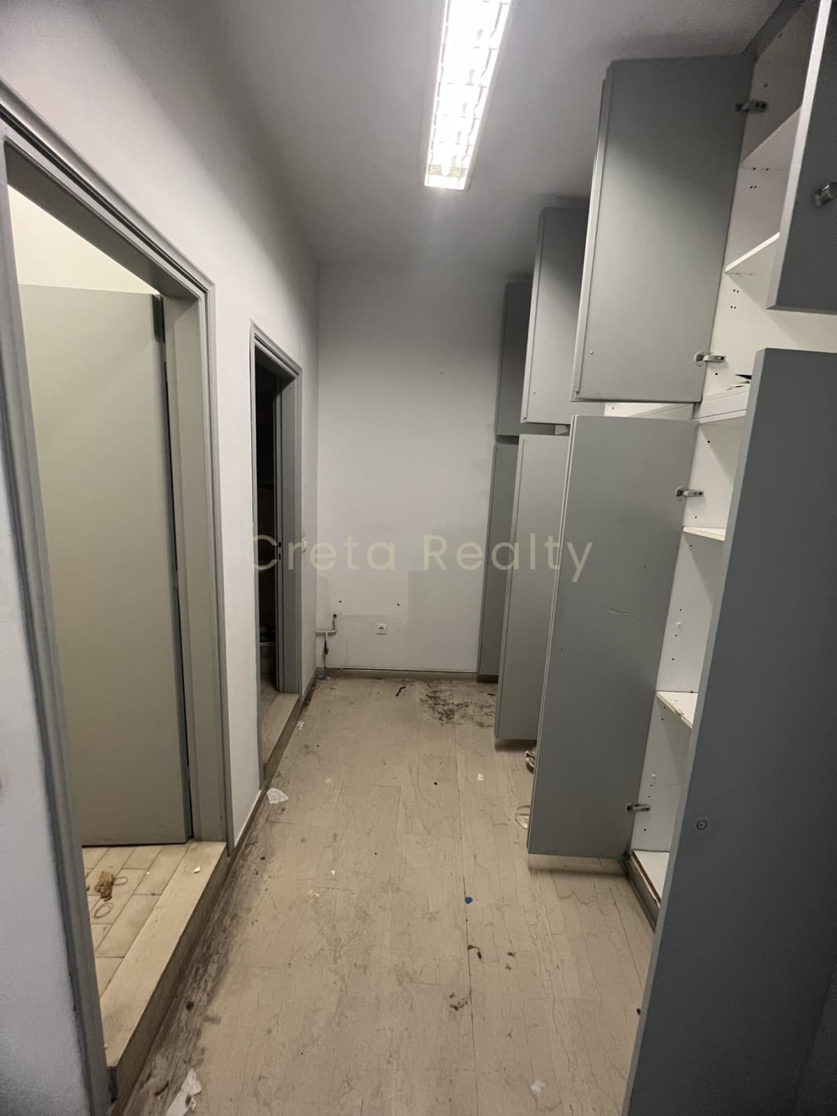 Office in Kainouria Porta, Heraclion Cretes — Photo 6 of 6