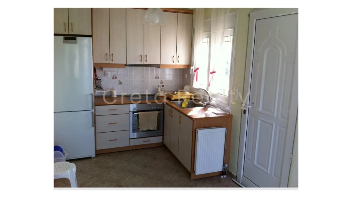 Apartment in Ligaria, Gazi — Photo 1 of 9