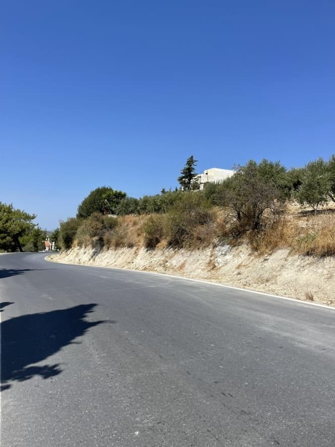 Οικόπεδο στην Πατσίδες, Αρχάνες — Φωτογραφία 2 από 5