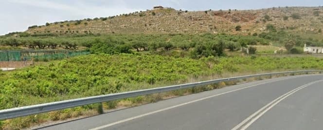 Building Plot in Elia, Episkopi — Photo 1 of 4