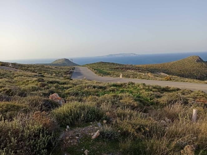 Building Plot in Elia, Episkopi — Photo 3 of 3
