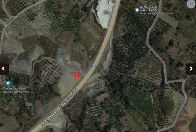 Parcel in Peirouniana, Tetrachori — Photo 1 of 3