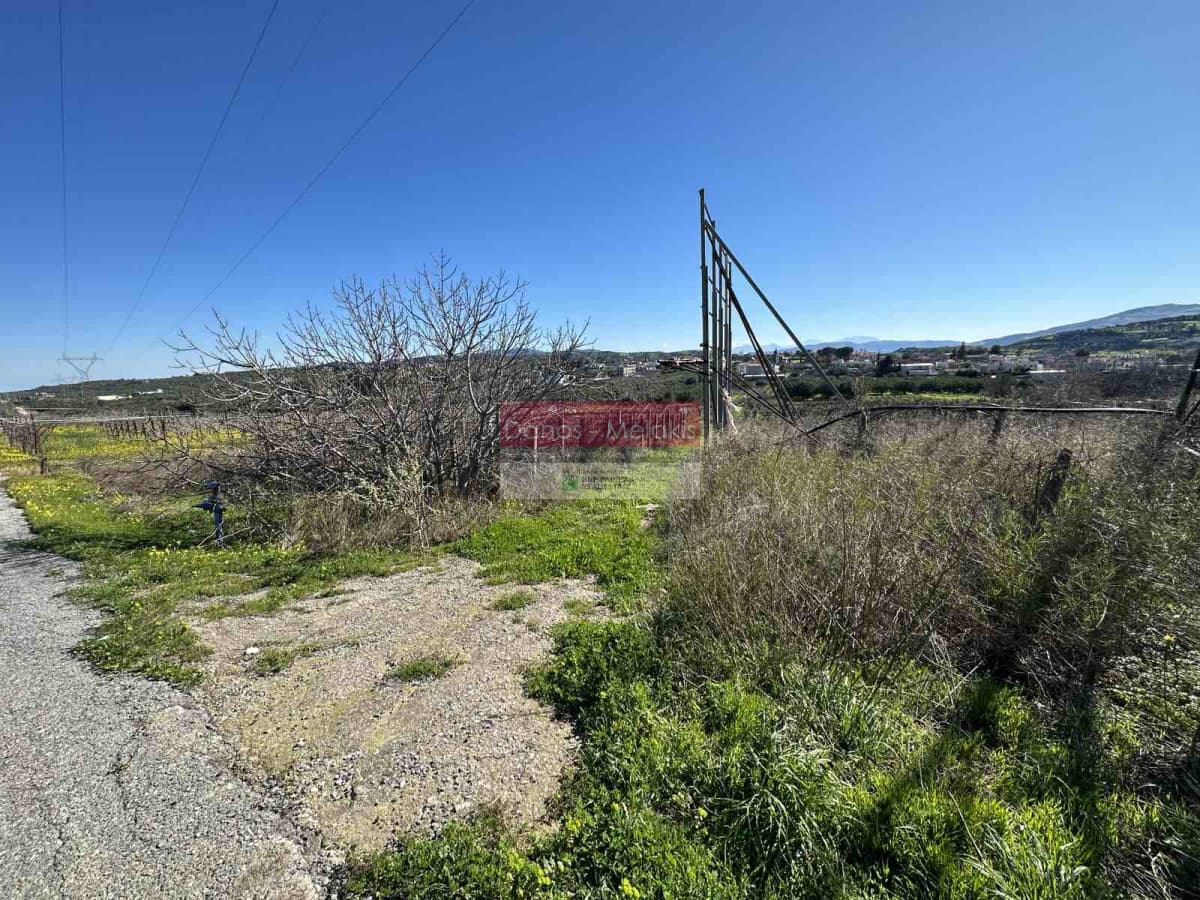 Building Plot in Kerasia, Tetrachori — Photo 1 of 9