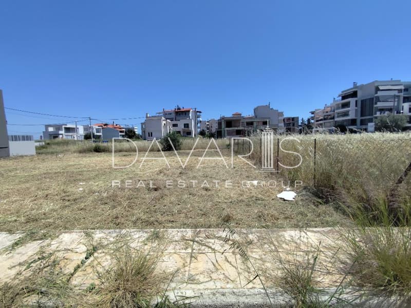 Οικόπεδο στην Κέντρο, Κορωπί