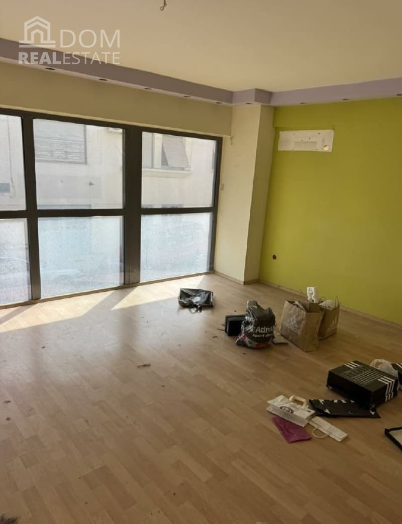 Κατάστημα στην Θησείο, Ιστορικό Κέντρο — Φωτογραφία 1 από 8
