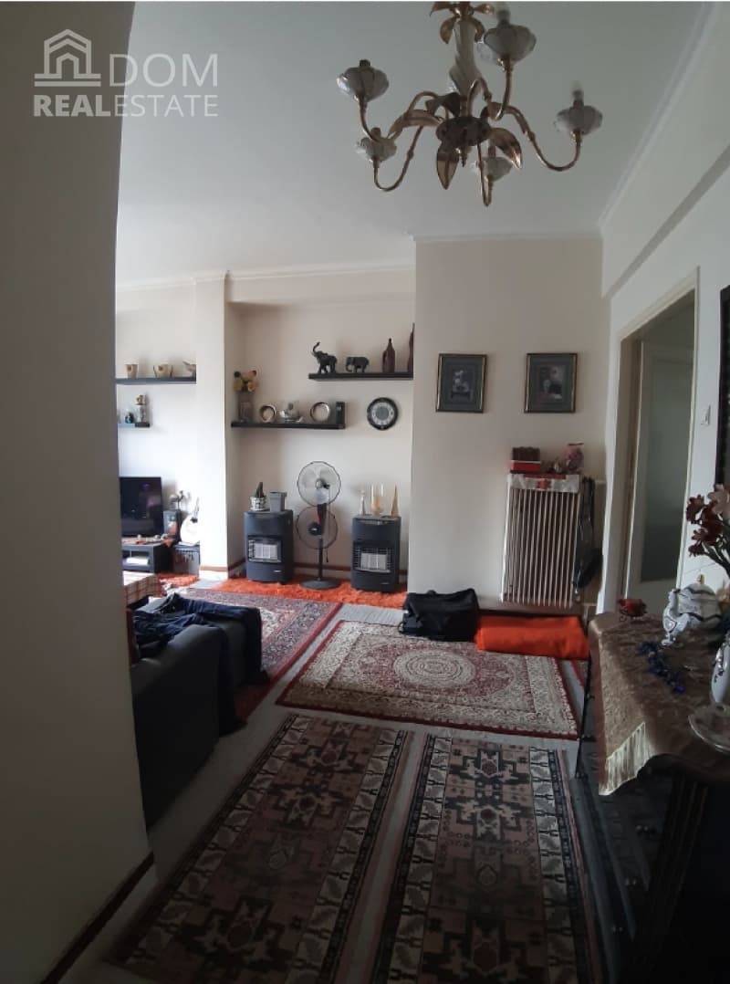 Apartment in Politechneio, Exarchia - Neapoli — Photo 1 of 11