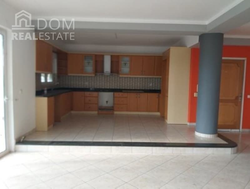 Apartment in Agiοi Apostoli, Patra — Photo 1 of 9