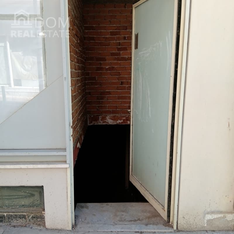 Αποθήκη στην Ανάσταση, Κερατσίνι — Φωτογραφία 5 από 6