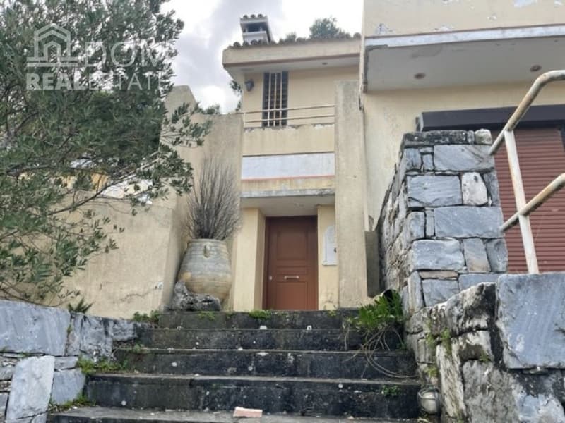 House in Center, Penteli — Photo 1 of 20