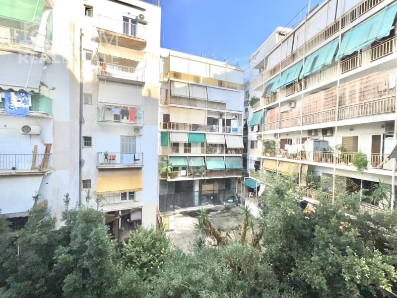 Διαμέρισμα στην Πλατεία Κολιάτσου, Λεωφ. Πατησίων - Λεωφ. Αχαρνών — Φωτογραφία 9 από 9