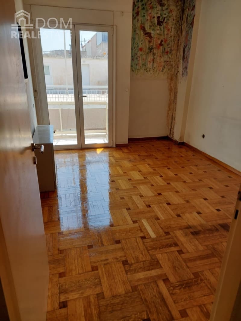 Apartment in Schinias, Peristeri — Photo 16 of 24