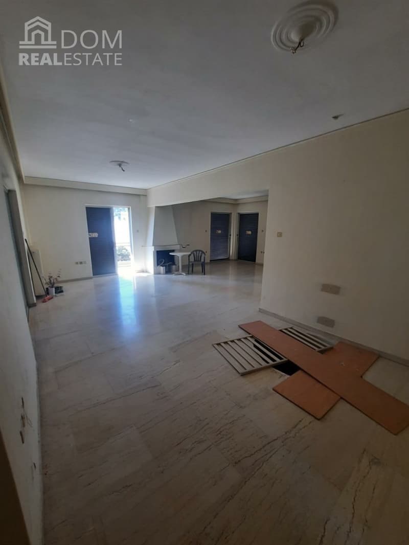 Μονοκατοικία στην Καρέας, Βύρωνας — Φωτογραφία 1 από 11