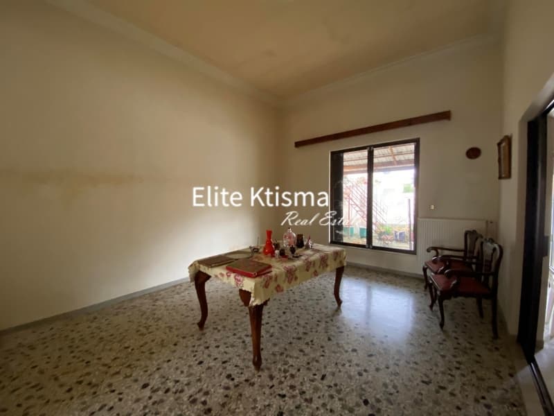 House in Venio Daskaleiou, Keratea — Photo 2 of 25