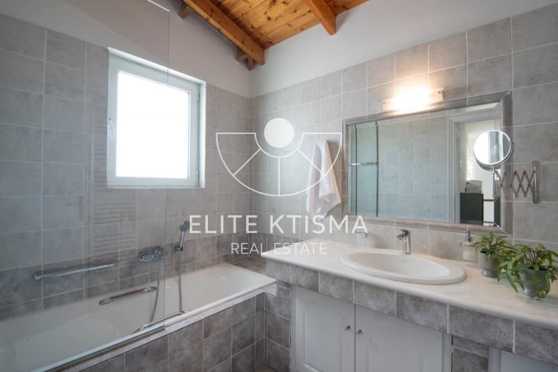 House in Paralia Daskaleiou, Keratea — Photo 27 of 29