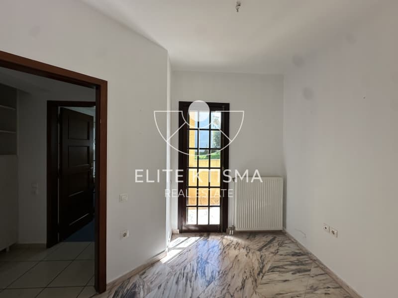 Apartment in Saronida, Saronida — Photo 24 of 30